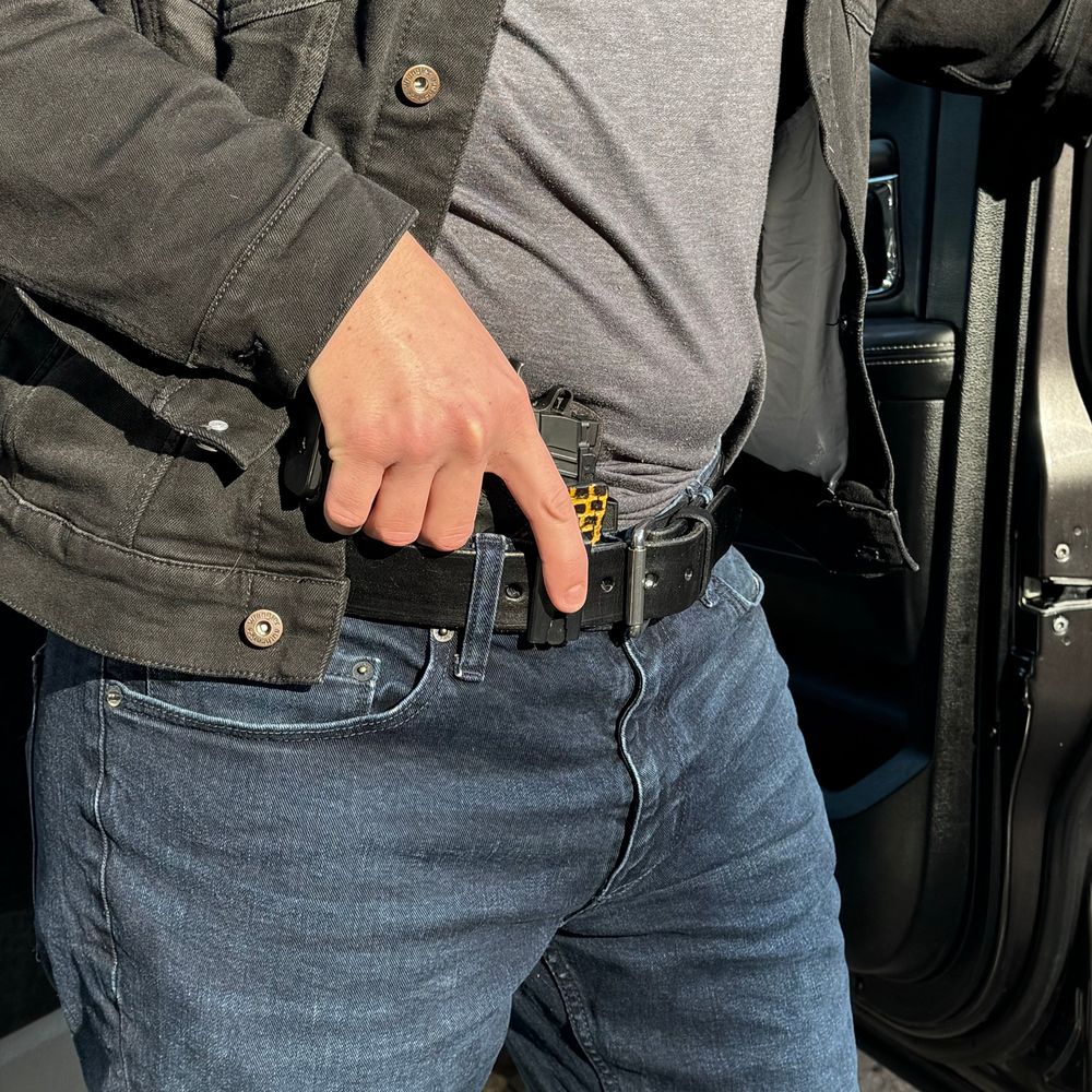 The Everyday Leather Gun Belt